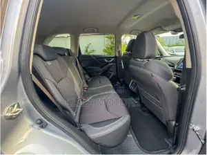 Subaru Forester Limited AWD 2019 Silver