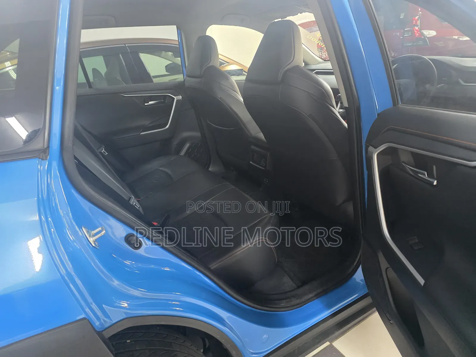 Toyota RAV4 LE FWD 2019 Blue