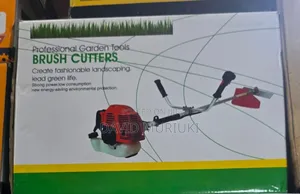 4 Stroke Brushcutter With 8 Blades