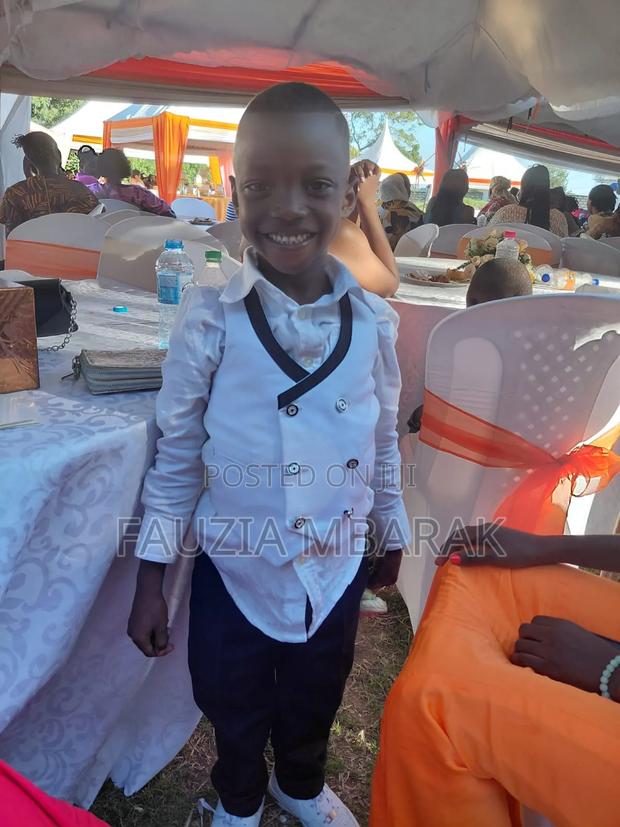 Wedding Gown - thumbnail 4