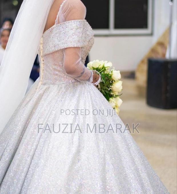 Wedding Gown - thumbnail 5