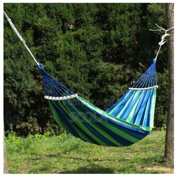 Stripped Outdoor Hammock Heavy Load Bearing Can Hold 2 People at 3000