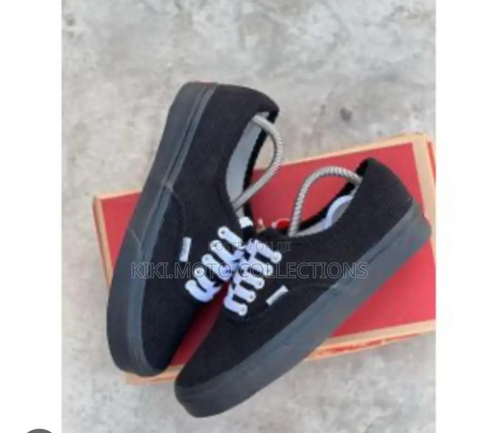 Authentic Cuordroy Vans