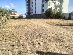 40*80 Kamakis Prime Commercial Plot for Sale
