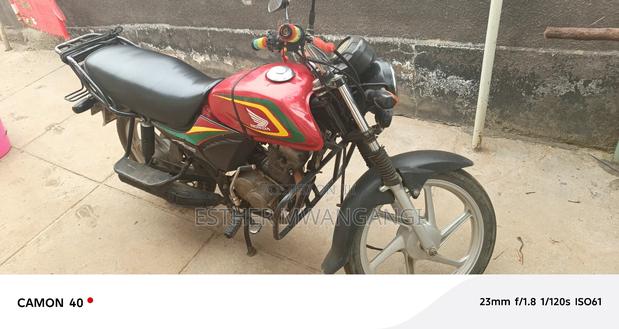 Honda 2019 Red - thumbnail 3