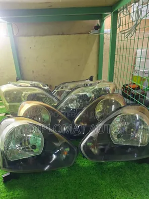 Daihatsu Mira Headlights