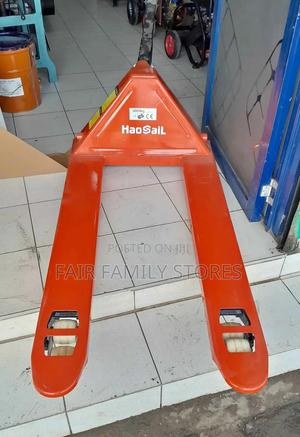 Pallet Truck  3 Tone - main view