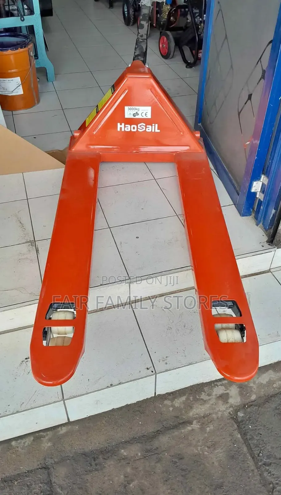 Pallet Truck  3 Tone