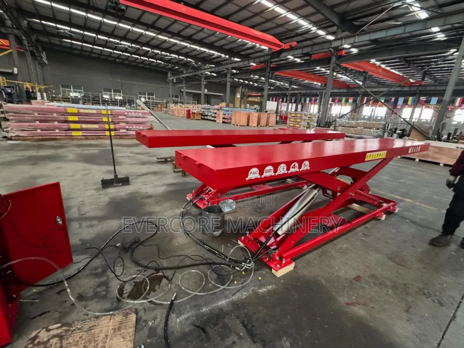Commercial Highrise Scissor Lift Machine 4tonne Capacity.