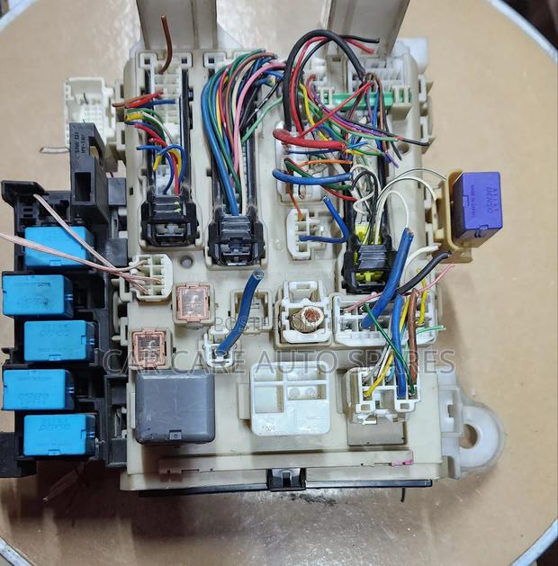 Fuse Box Toyota Vanguard/ Rav 4