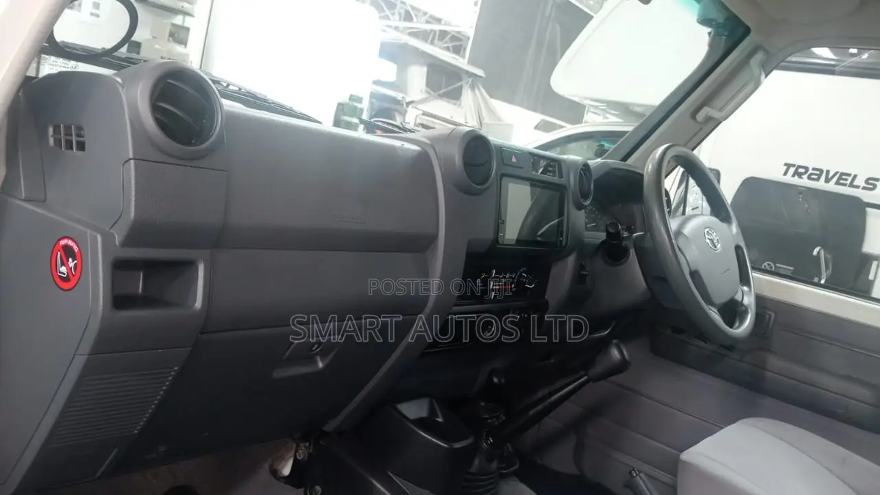 Toyota Land Cruiser 76 Series 2019 White
