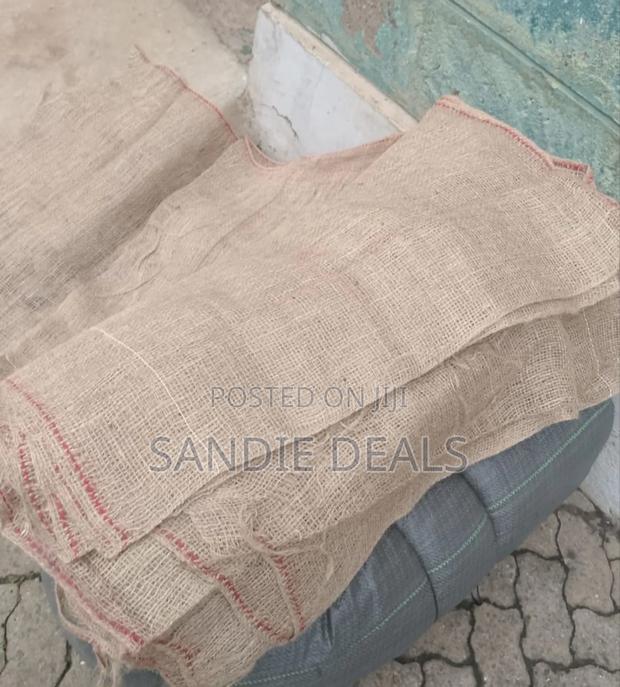 Hessian Fabric/ Hessian Cloth 1.2x100m - thumbnail 2
