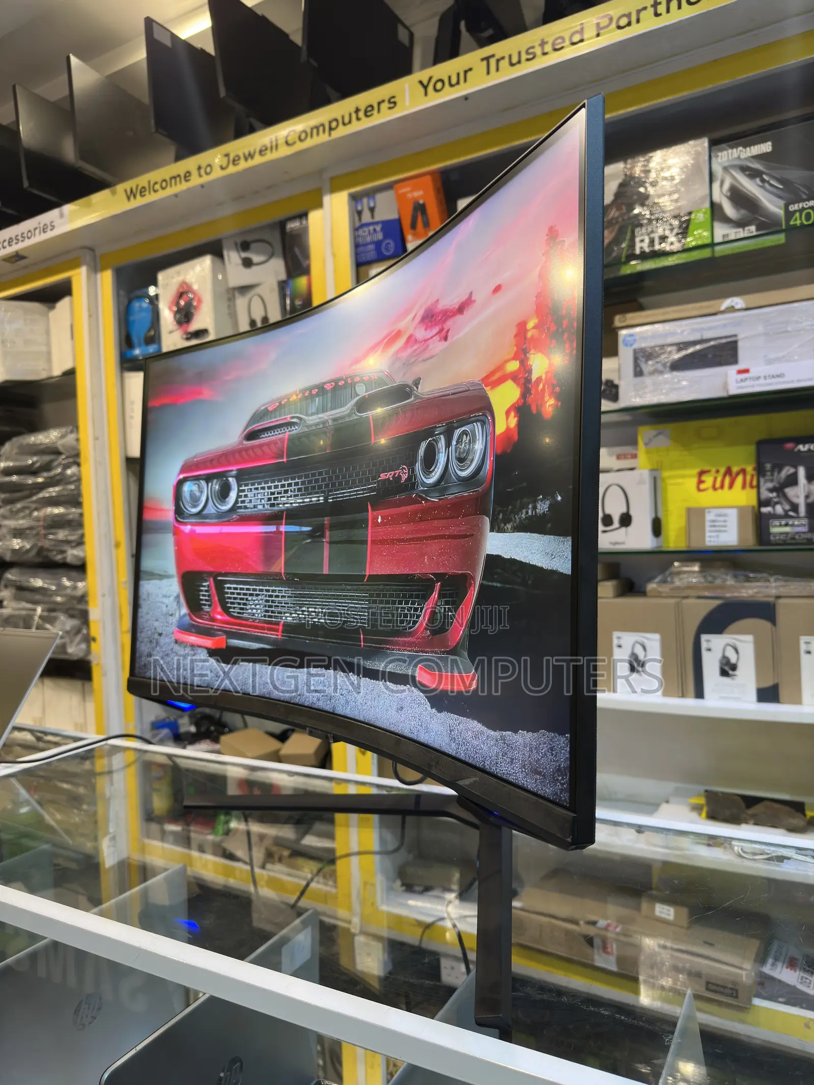 Samsung Odessey G6_ls32bg650em 32” 240hz Qled Curved Gaming Monitor