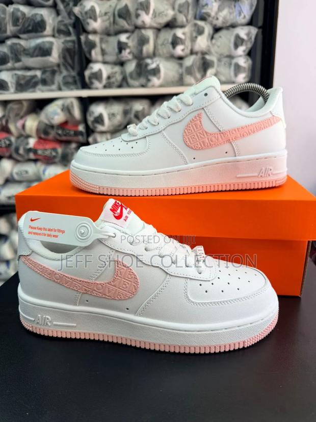 Nike Airforce Valentine - main view
