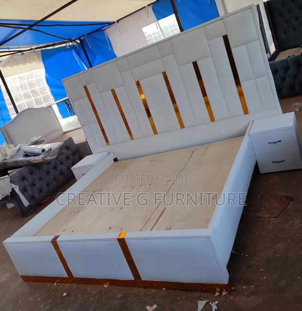 Modern King-Size Bed 6by6 - thumbnail 2