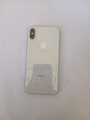 Apple XR 256 GB White - main view