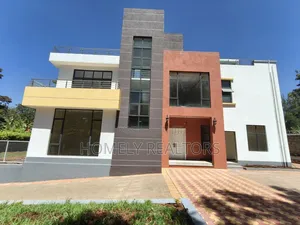 5bdrm Maisonette in Nairobi, Karen for rent