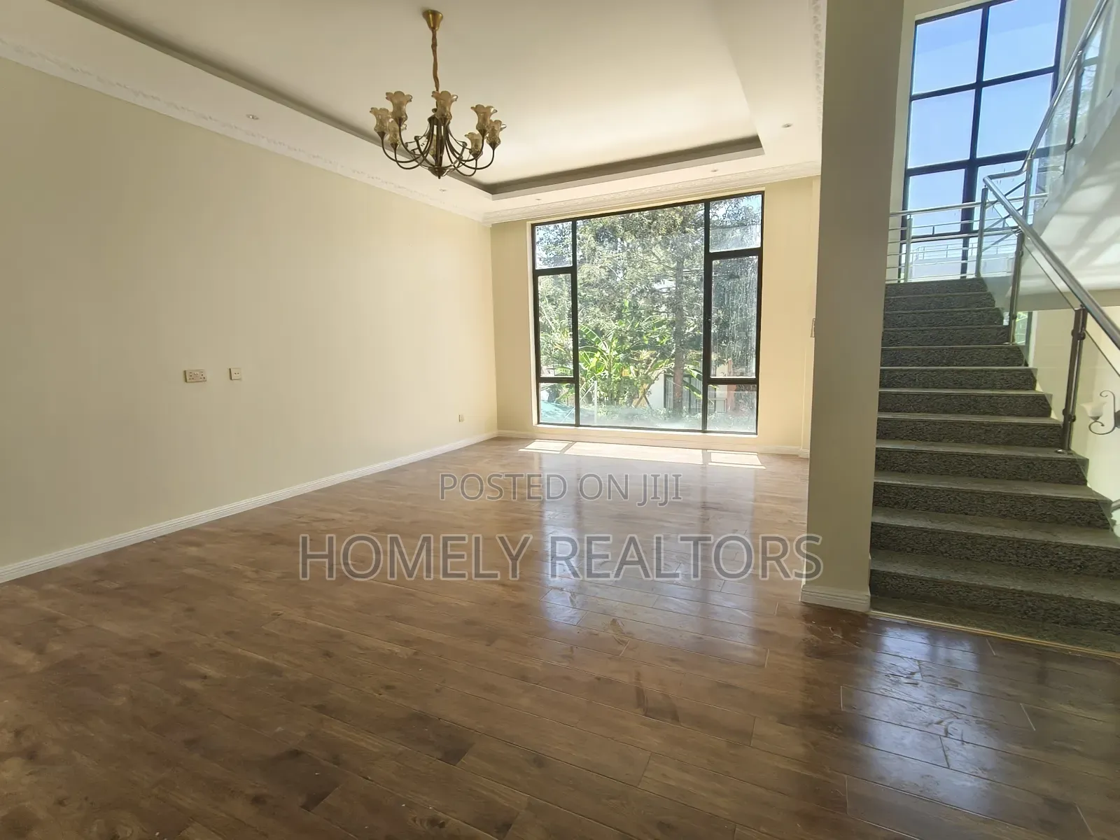 5bdrm Maisonette in Nairobi, Karen for rent