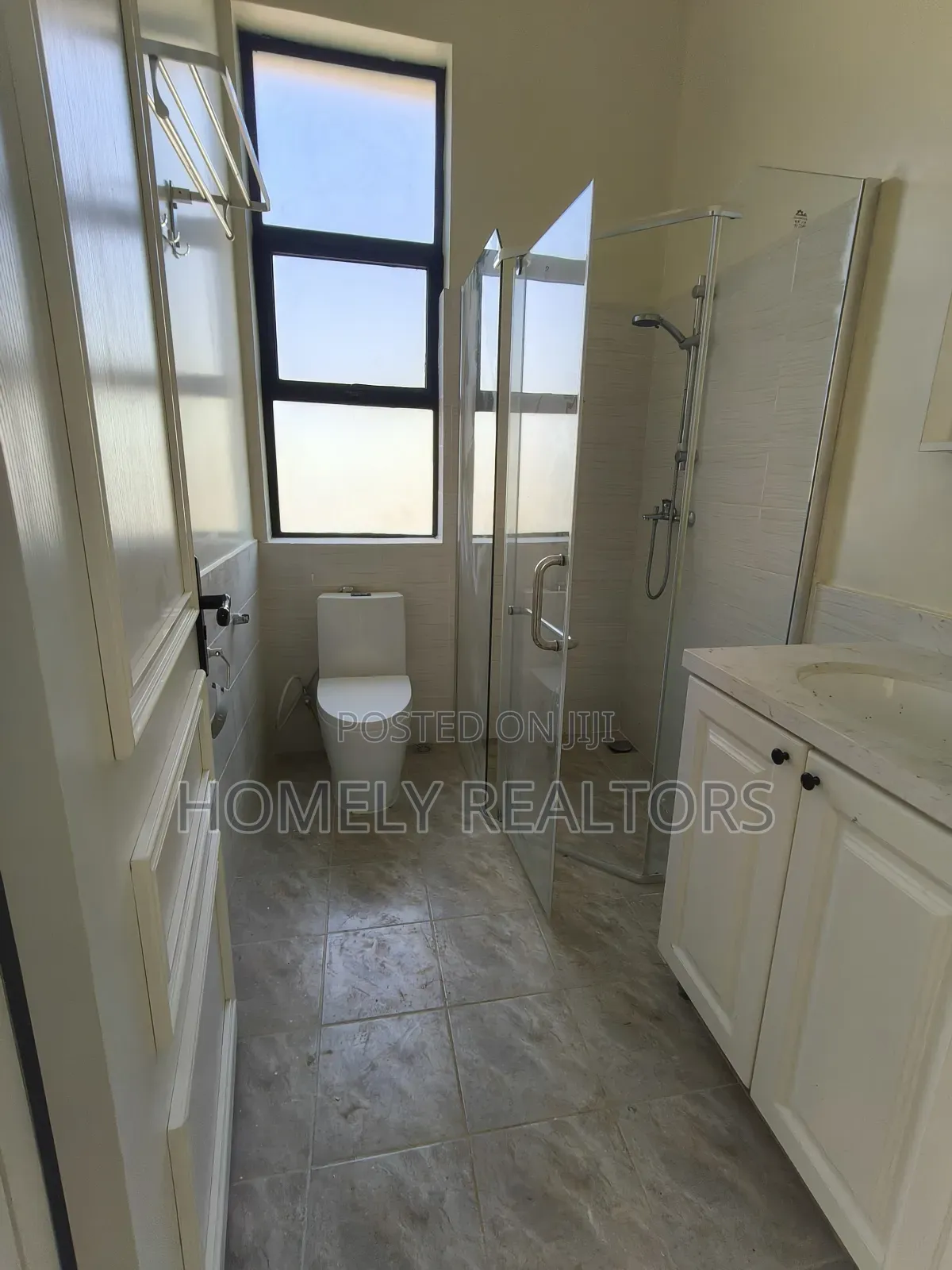 5bdrm Maisonette in Nairobi, Karen for rent