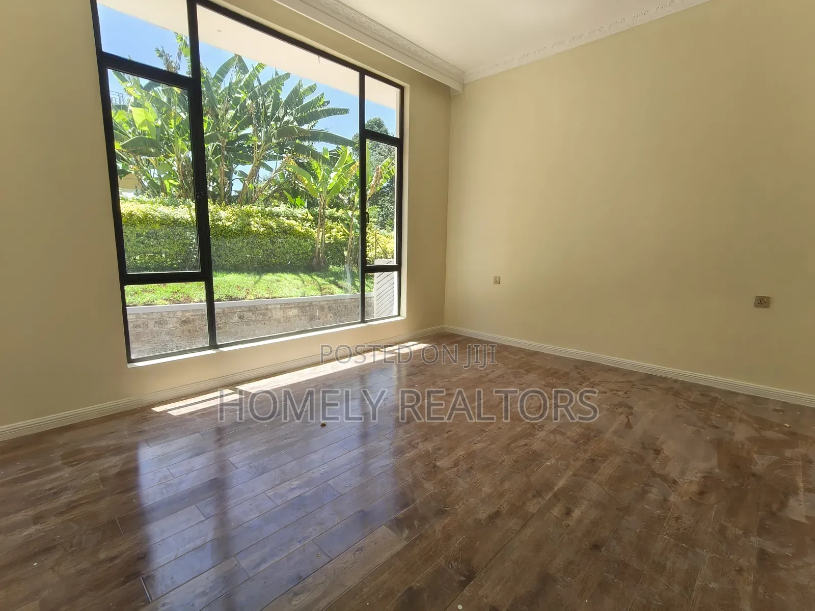 5bdrm Maisonette in Nairobi, Karen for rent