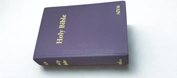 Holy Bible – New International Version (Niv)