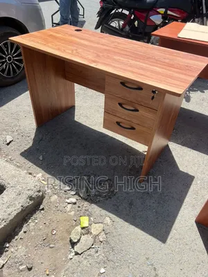  Study Table 1m – Office Use