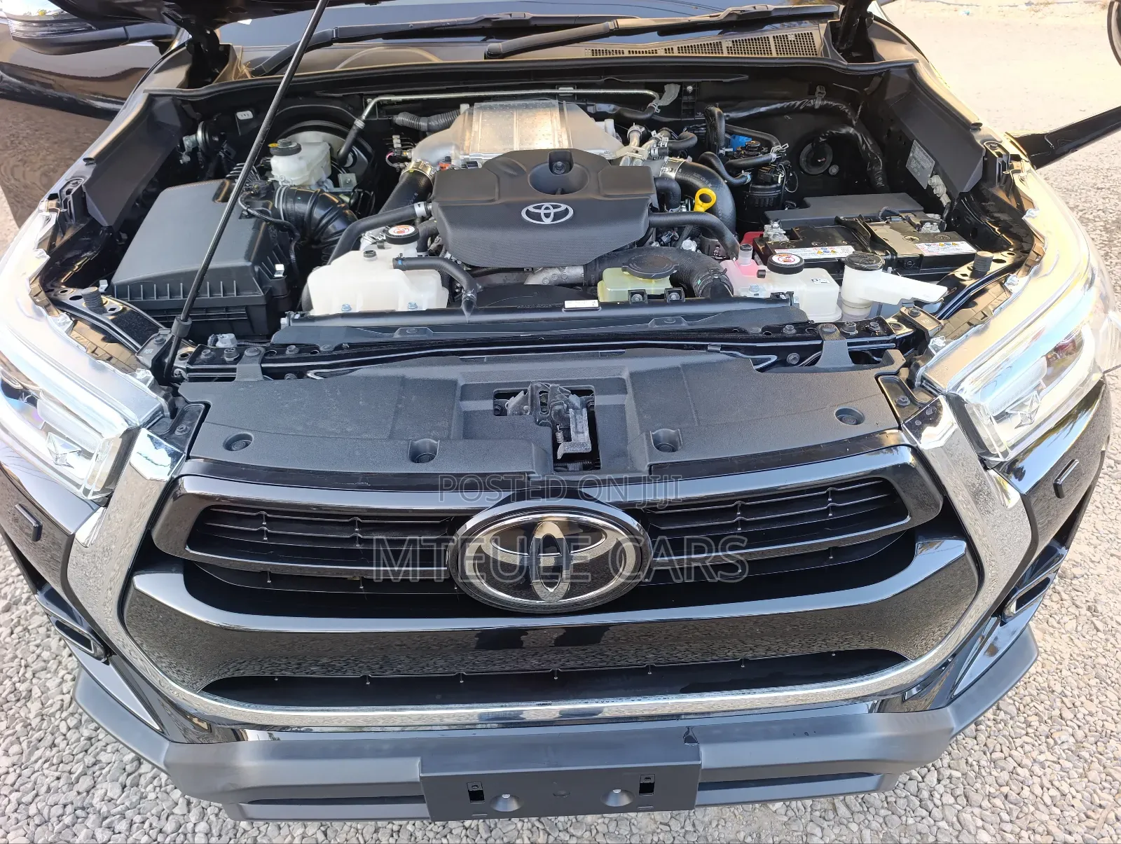 Toyota Hilux 2019 Black