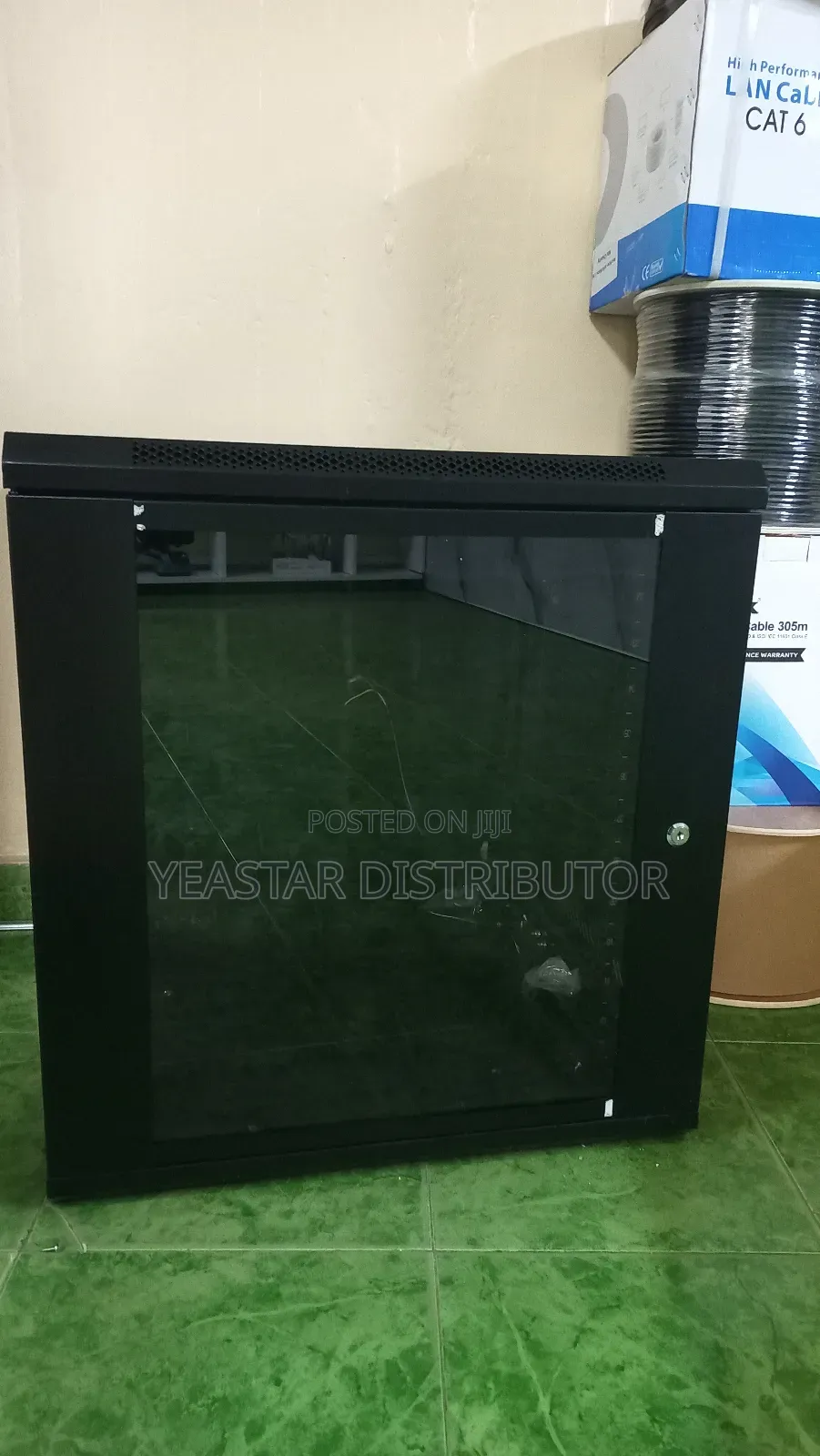 Dataline Cabinet Rack 12u 600*450