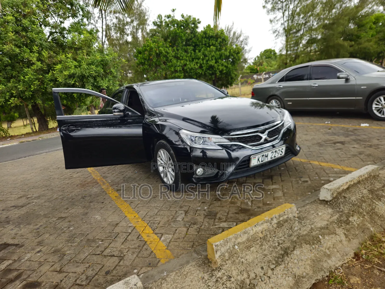Toyota Mark X 2016 Black