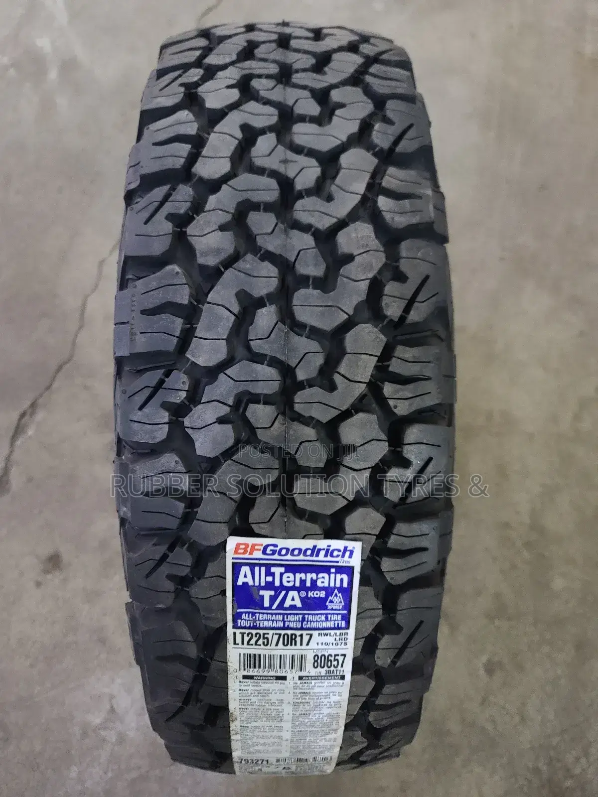 225/70 R17 Bf Goodrich Tyres a/Tk02 Made in U.S.A