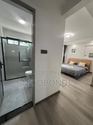2bdrm Apartment in Lavington, Valley Arcade for sale
