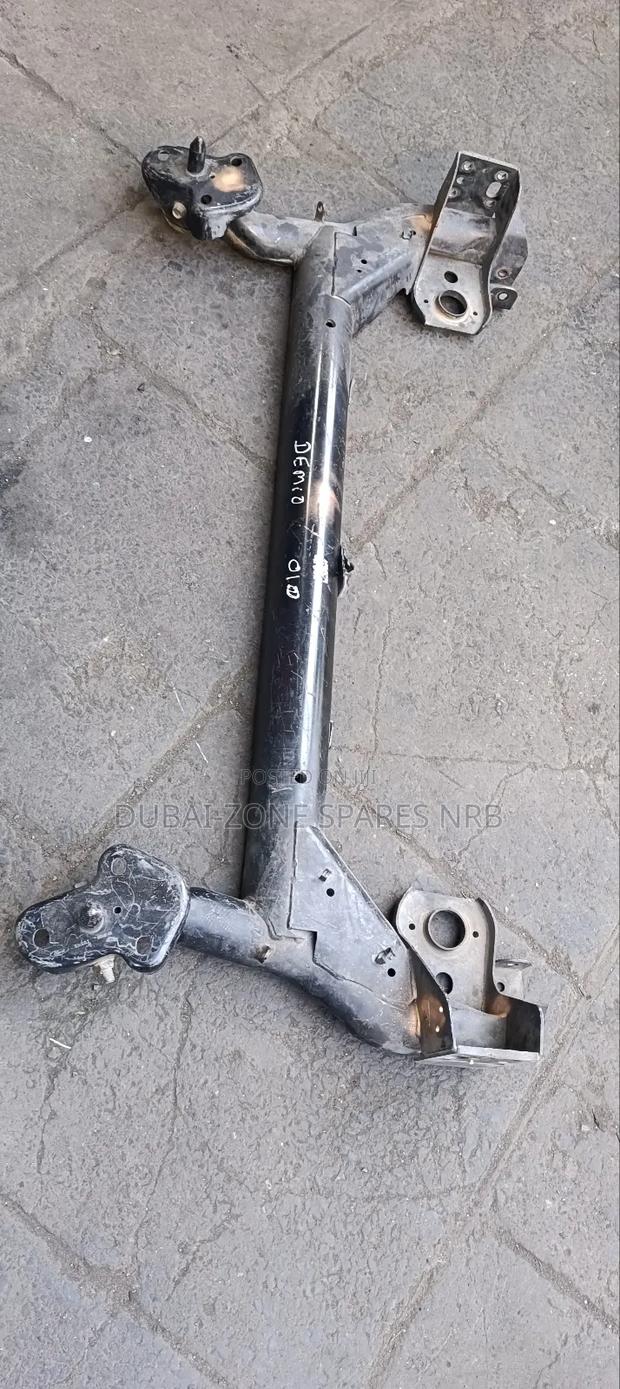 Rear Beam Mazda Demio 2005. - thumbnail 5