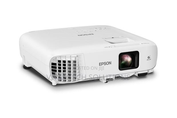 Epson Eb-994f Full-Hd 3lcd Projector 4100 Lumens - thumbnail 2