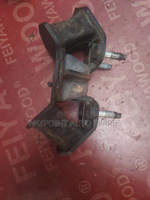 Gearbox Mount Toyota Mark X, Crown - main view