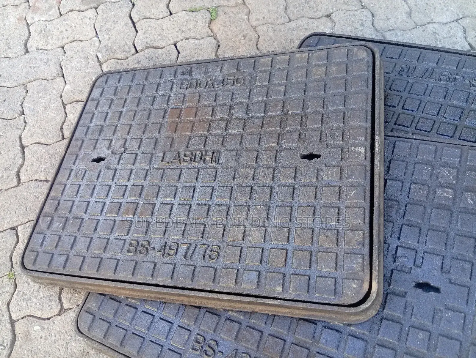 Manhole Fitting Manhole Cover 450by 600 Cast Iron New