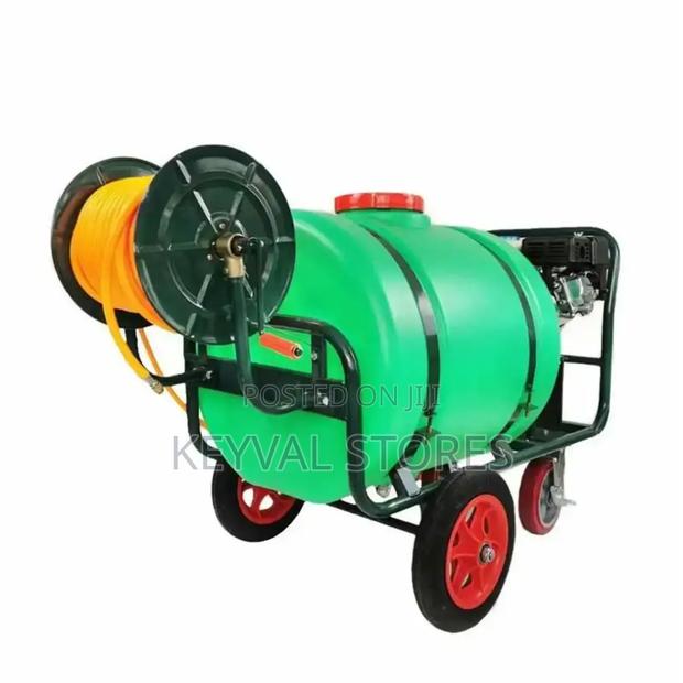 160litres Engine Sprayer With Hose Pipe