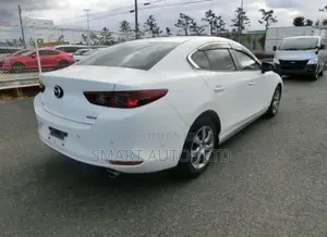 Mazda Axela 2019 White