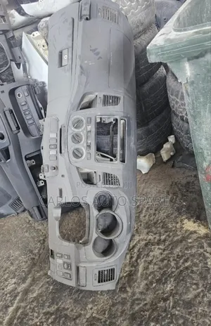 Dashboard Hilux Vigo