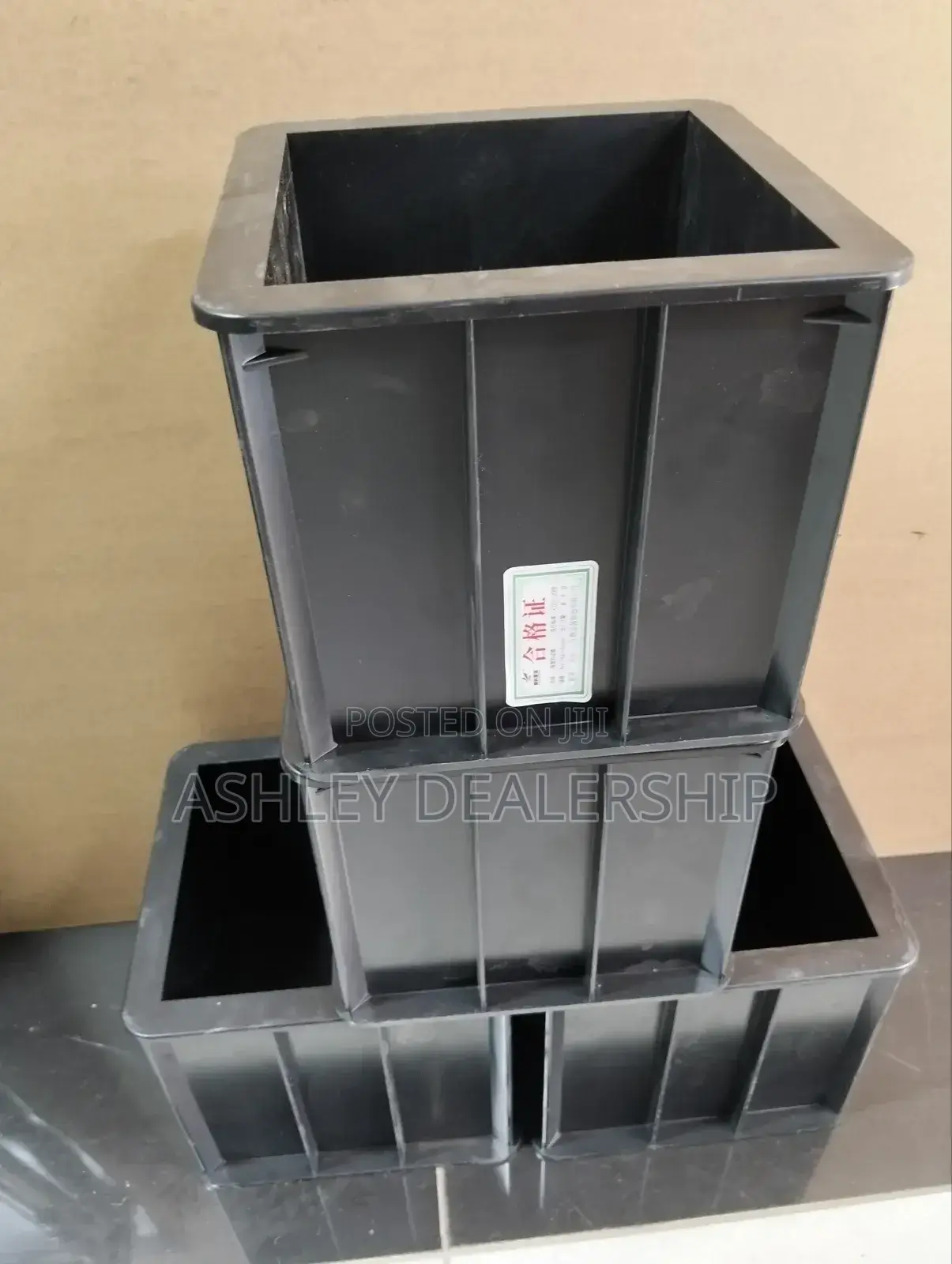 Plastic Cube Moulds