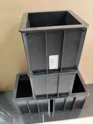 Plastic Cube Moulds