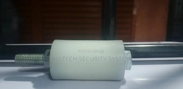 Sliding Gate Guide Rollers - thumbnail 3