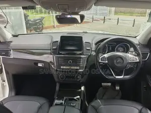 Mercedes-Benz GLE-Class 2018 White