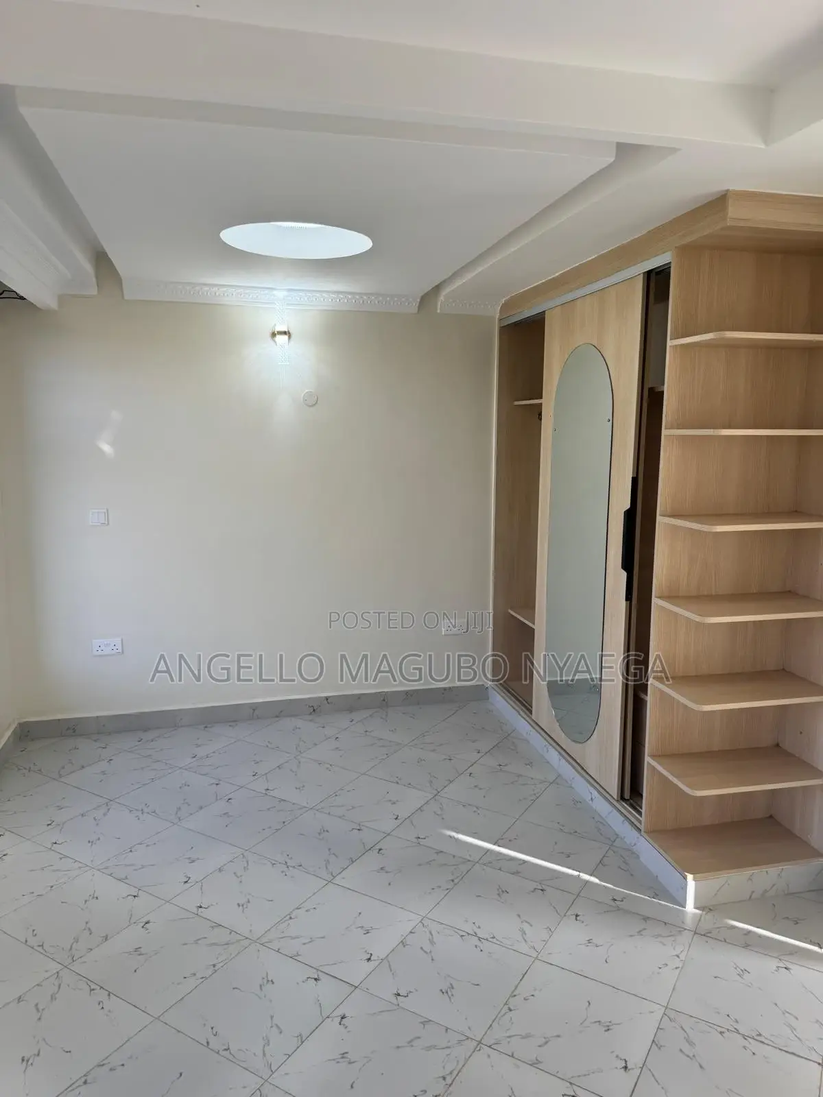 4 Bedroom Maisonette With Sq