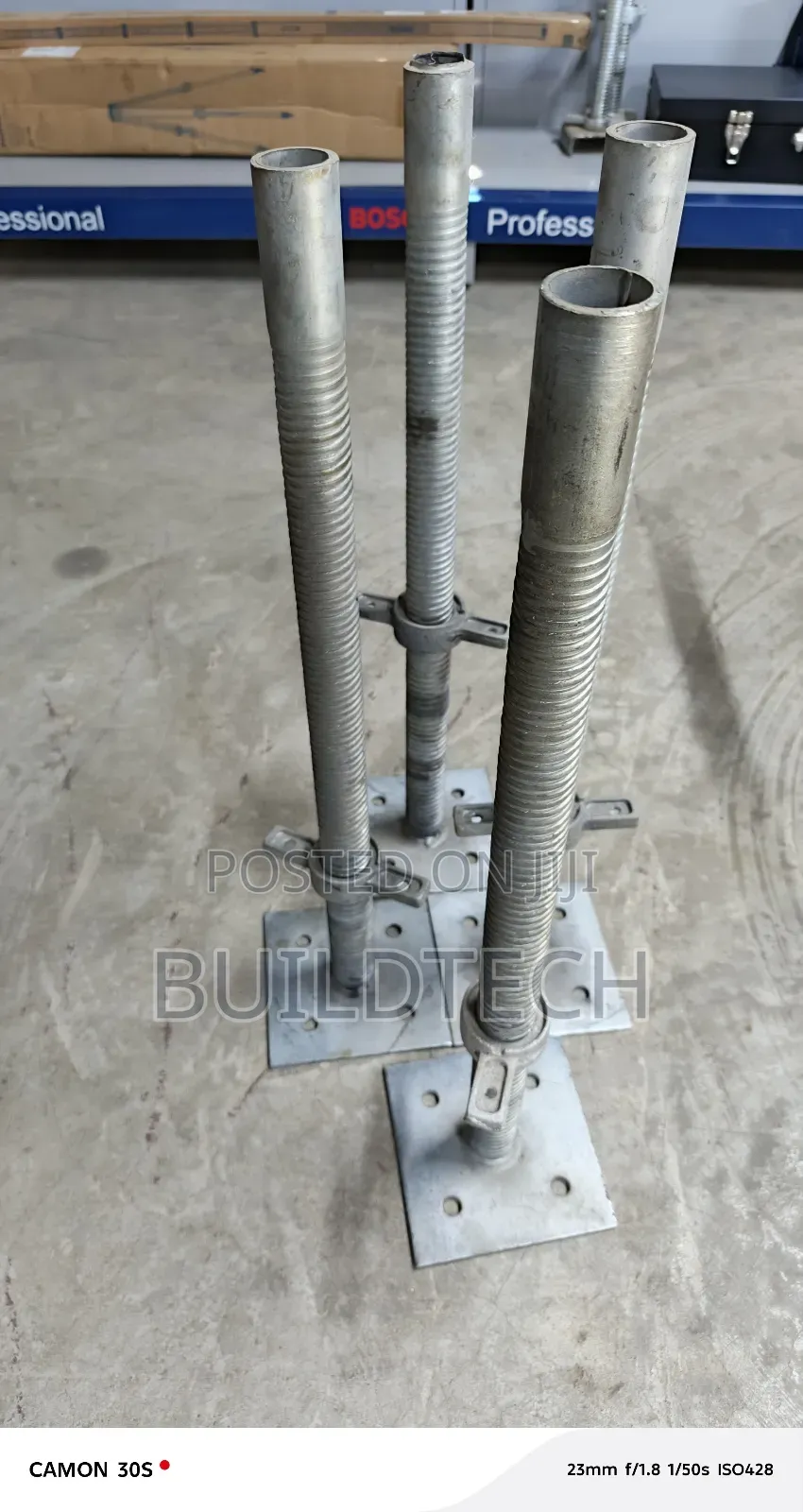 Base U Jacks Supplier