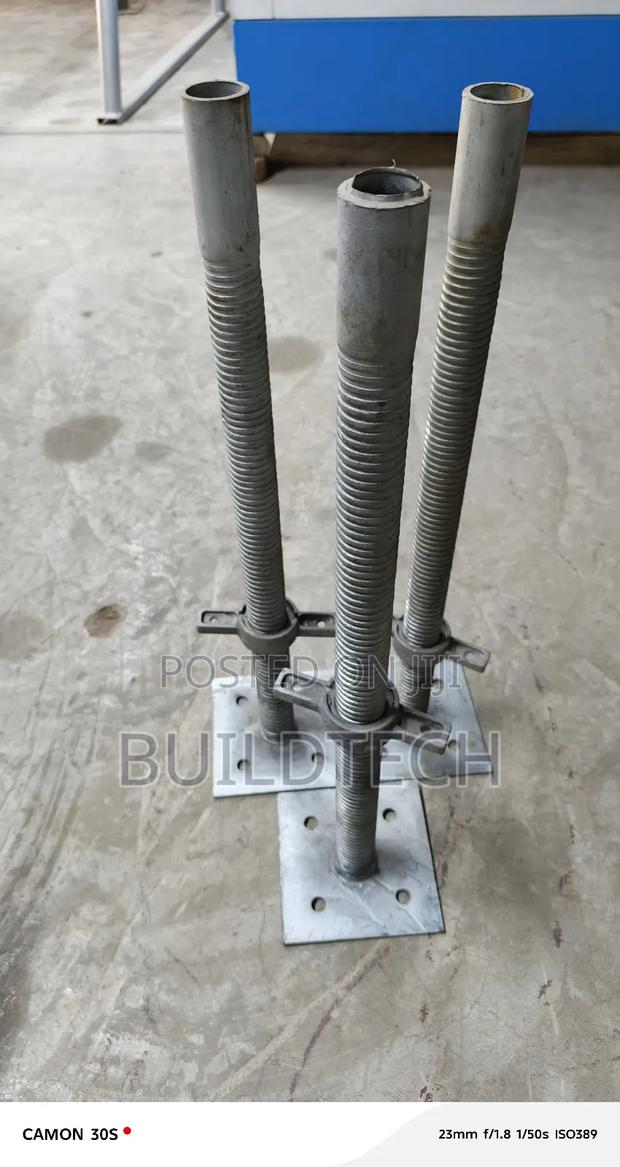 Heavy Duty Base Jacks. - main view