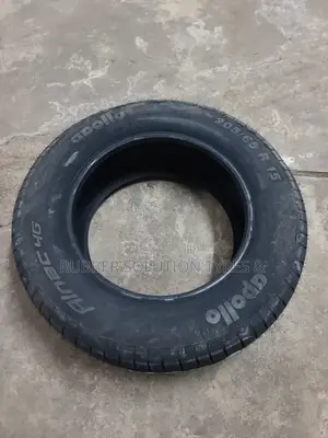 205/65r15 Apollo Tires [Made In India ]