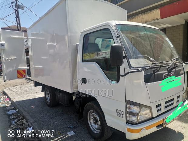 Isuzu Nhr55e - thumbnail 2