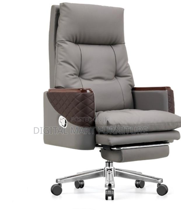 Grey Boss Chair With Footrest - thumbnail 3