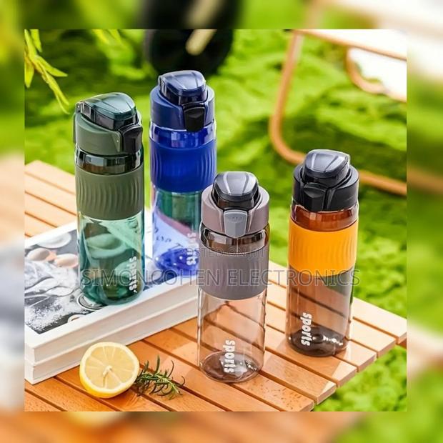 700ml Sports Water Bottle - thumbnail 3