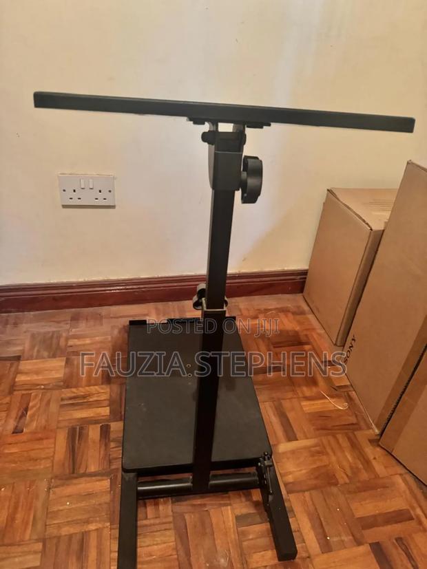 Racing Wheel Stand - thumbnail 2